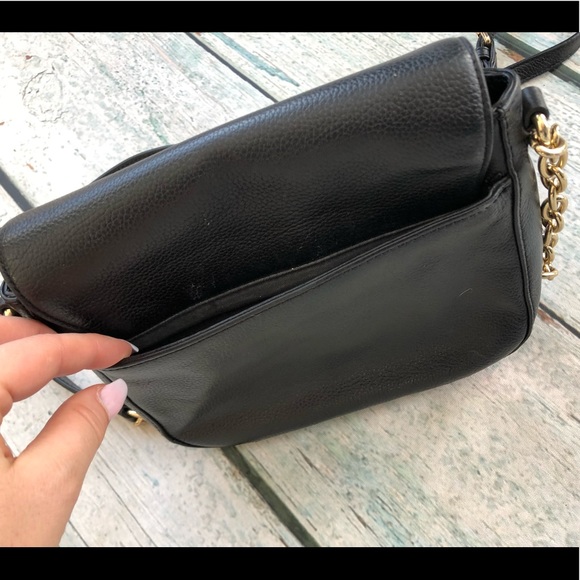 Banana Republic black cow leather purse crossbody bag Small chain neutral Womens - Picture 8 of 9